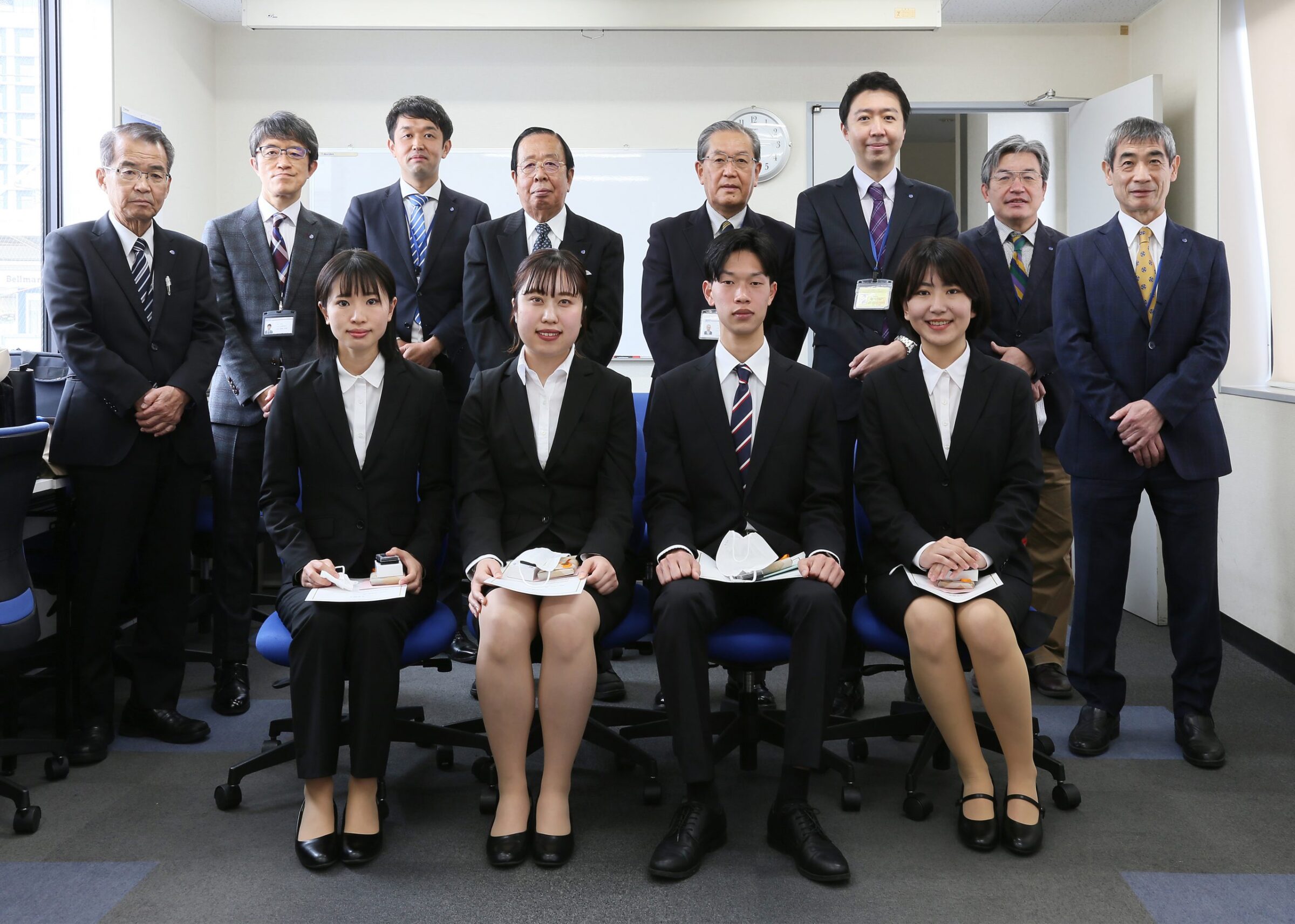 新入社員4名が入社しました